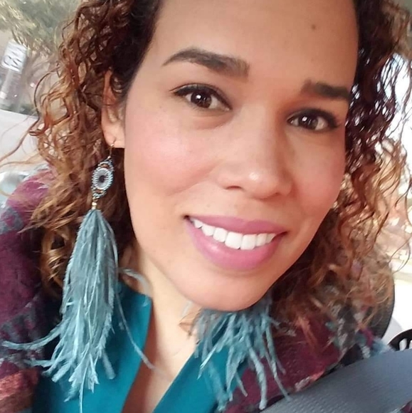 Feather Earrings - Picture 3 of 3